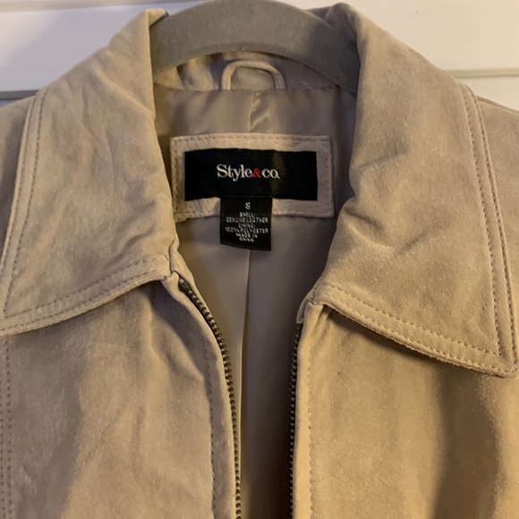 Style & Co beautiful genuine leather tan zip up jacket!! - Picture 4 of 8